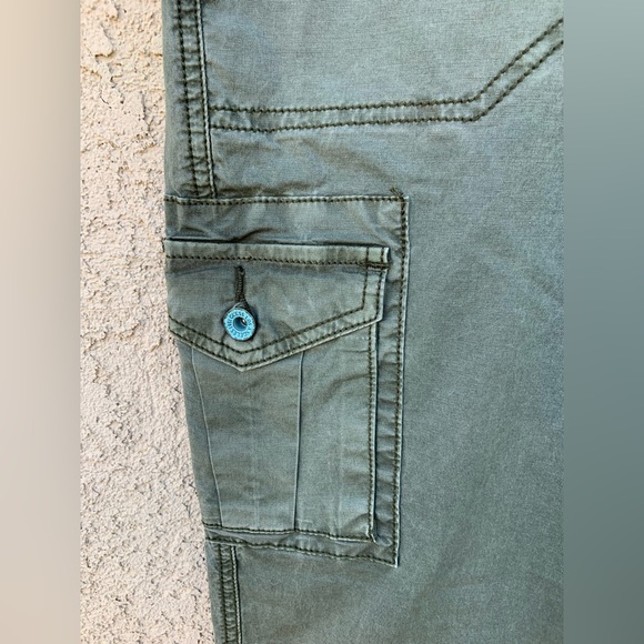 NWT Guess Olive Green Cargo Jogger Pant - Picture 2 of 9